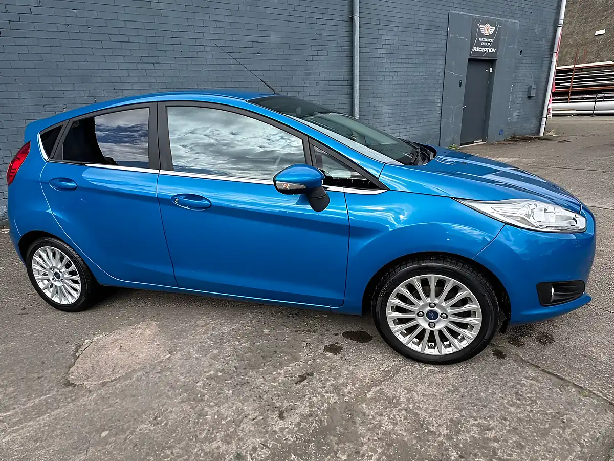 Used 2014 Ford Fiesta Titanium Blue - Interior and Exterior details 16
