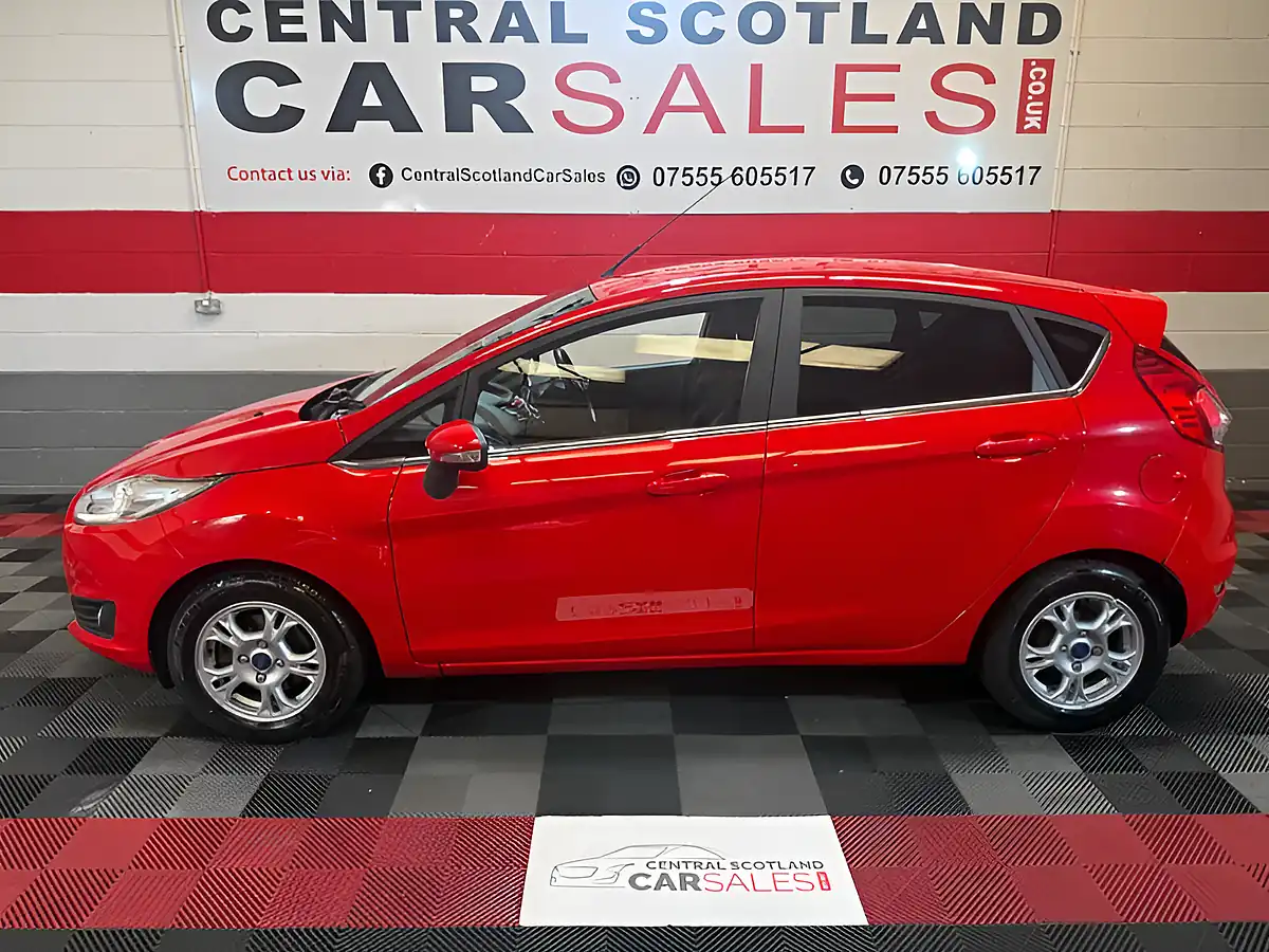 Used 2014 Ford Fiesta Titanium Red - Interior and Exterior details 3