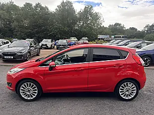Used 2014 Ford Fiesta Titanium Red - Interior and Exterior details 4