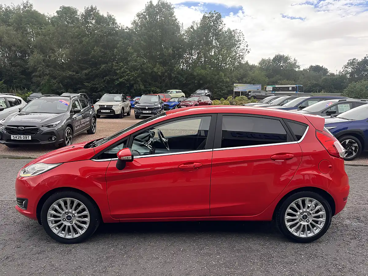 Used 2014 Ford Fiesta Titanium Red - Interior and Exterior details 4