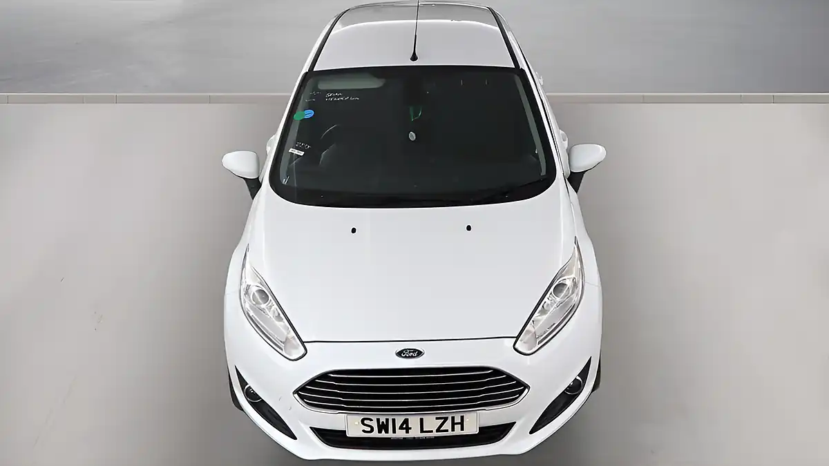 Used 2014 Ford Fiesta Titanium White - Interior and Exterior details 9