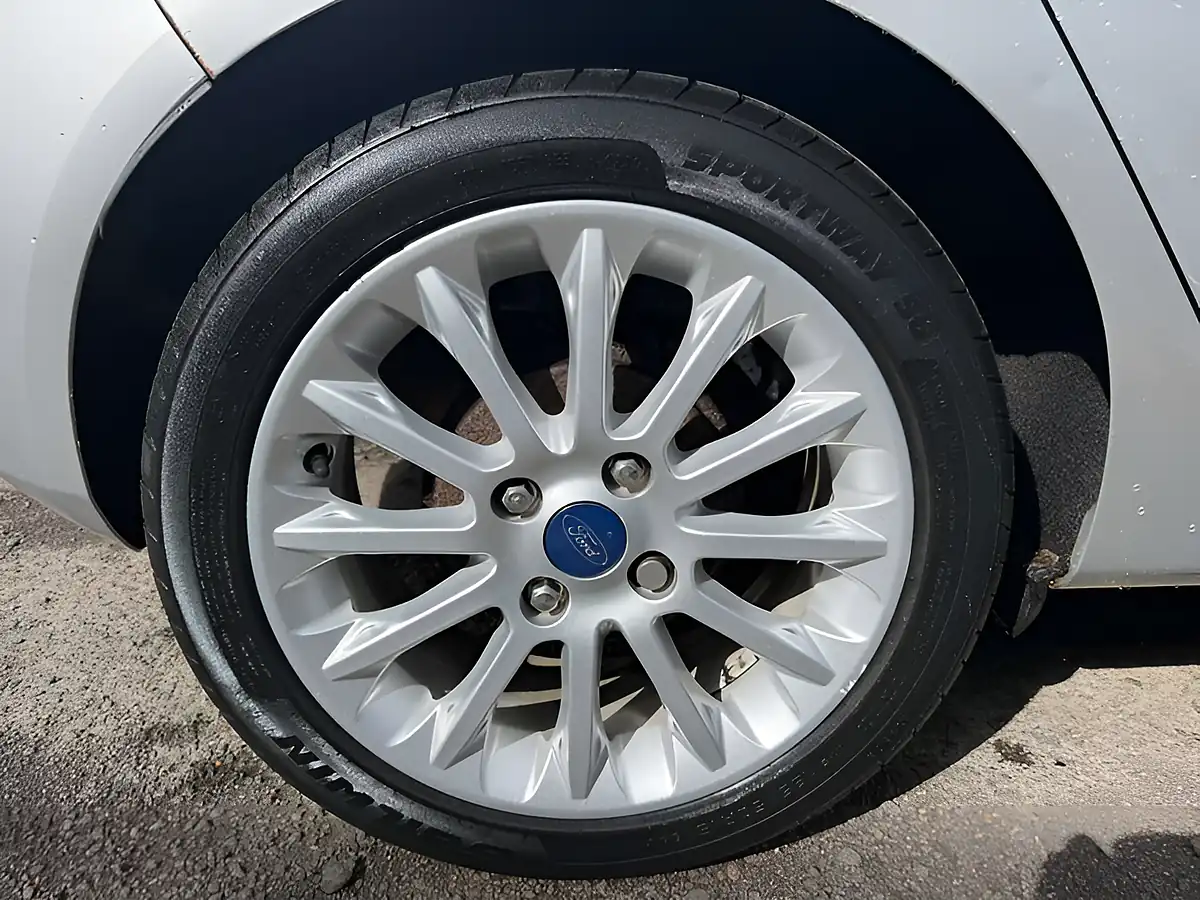Used 2014 Ford Fiesta Titanium X Silver - Interior and Exterior details 11