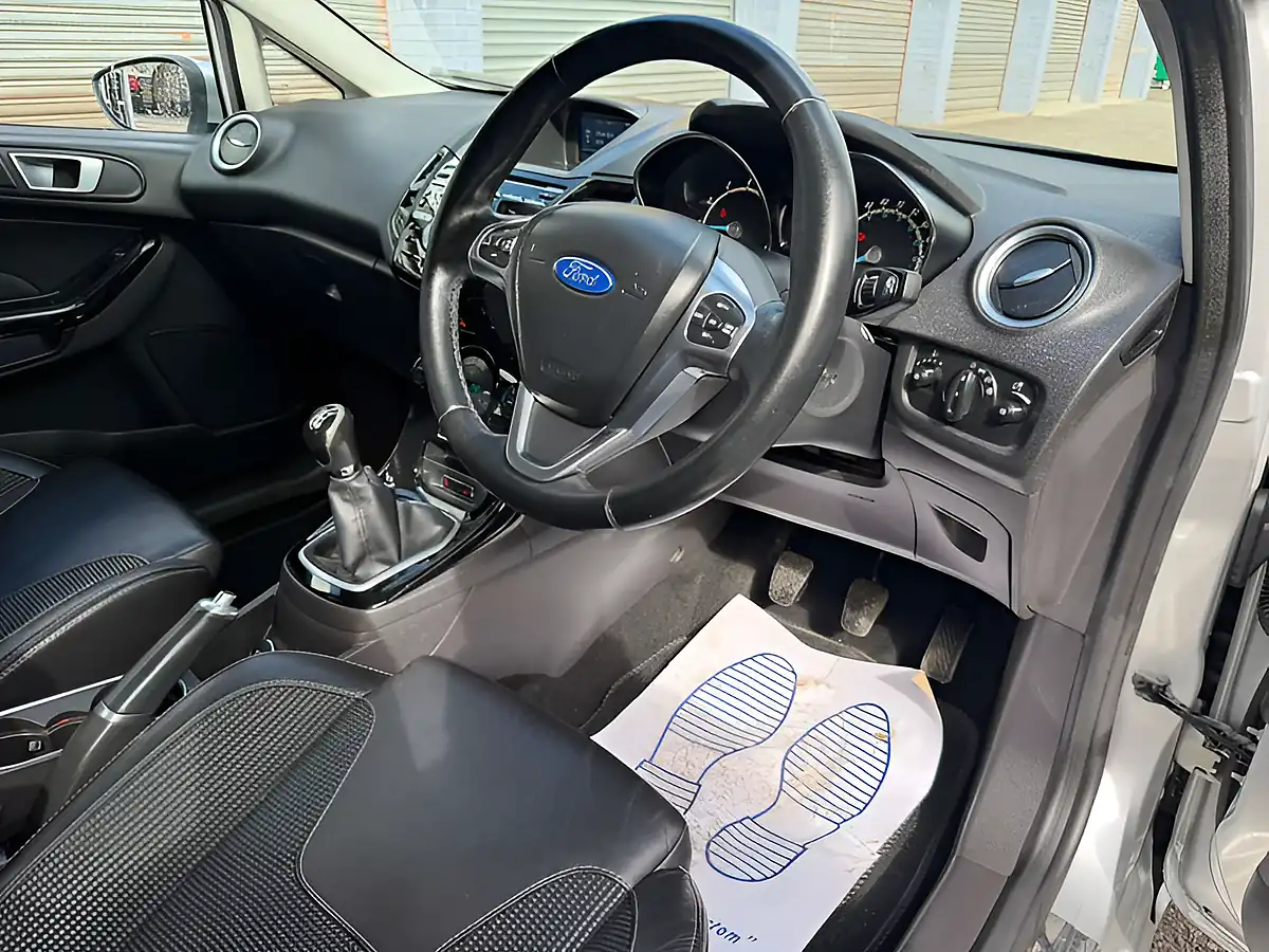 Used 2014 Ford Fiesta Titanium X Silver - Interior and Exterior details 15