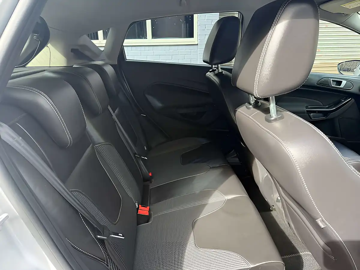 Used 2014 Ford Fiesta Titanium X Silver - Interior and Exterior details 18