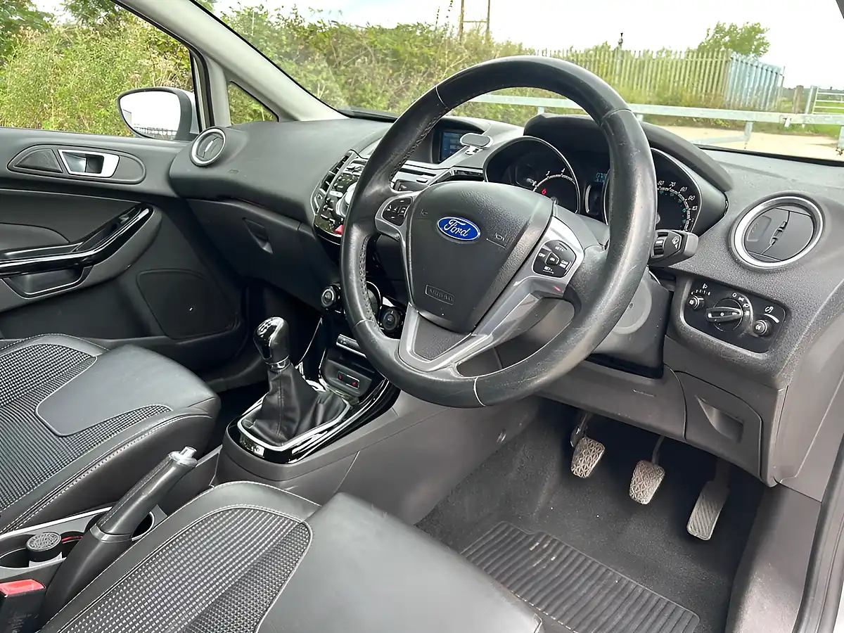 Used 2014 Ford Fiesta Titanium X Silver - Interior and Exterior details 11