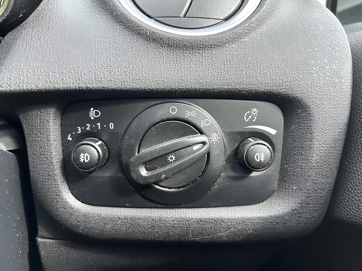 Used 2014 Ford Fiesta Titanium X Silver - Interior and Exterior details 14