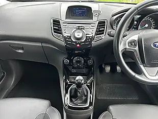 Used 2014 Ford Fiesta Titanium X Silver - Interior and Exterior details 15