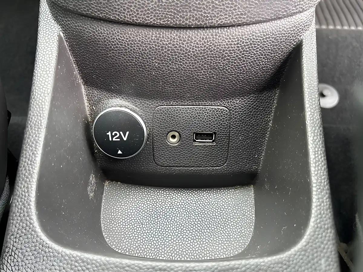 Used 2014 Ford Fiesta Titanium X Silver - Interior and Exterior details 17
