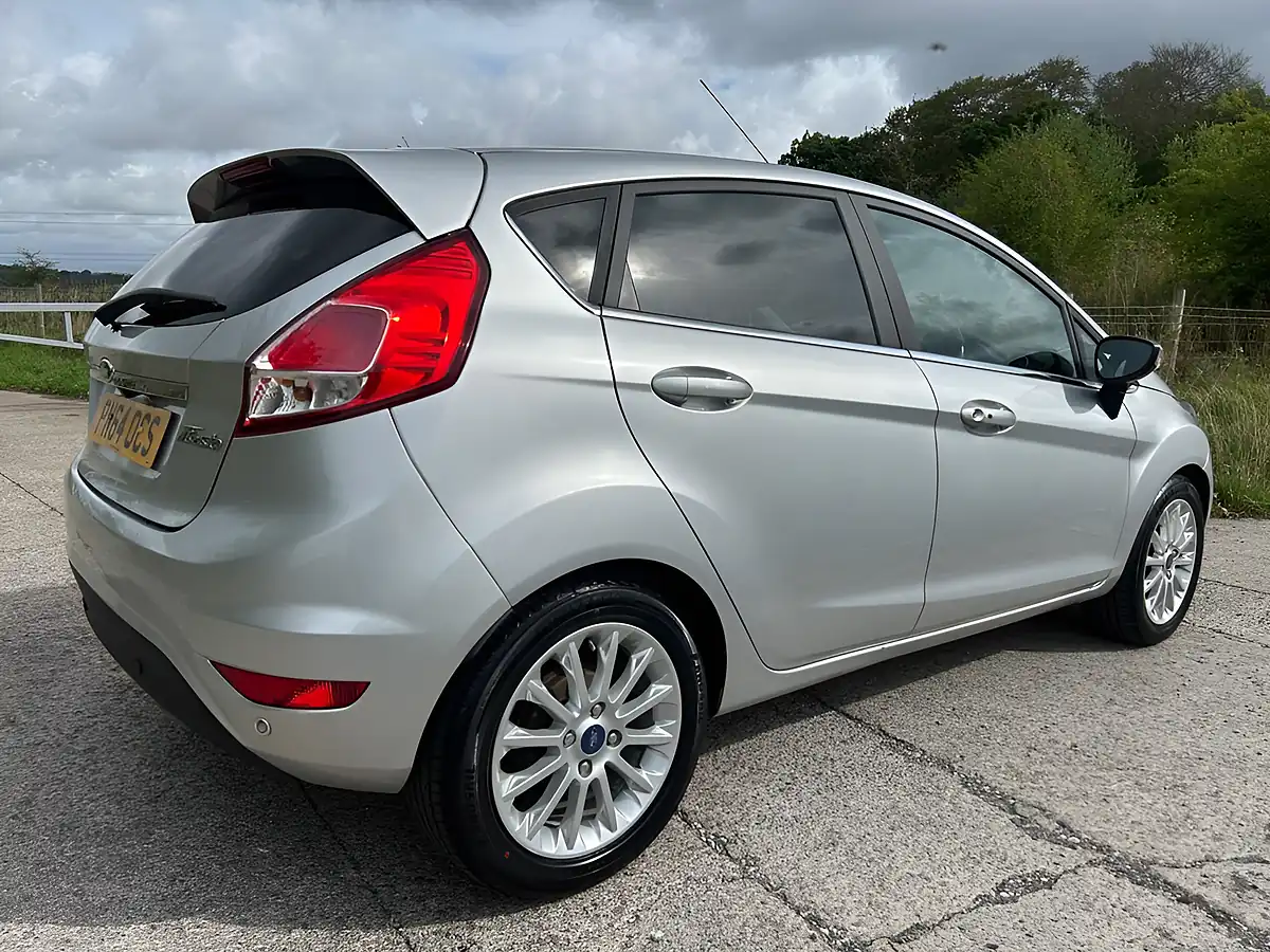 Used 2014 Ford Fiesta Titanium X Silver - Interior and Exterior details 3