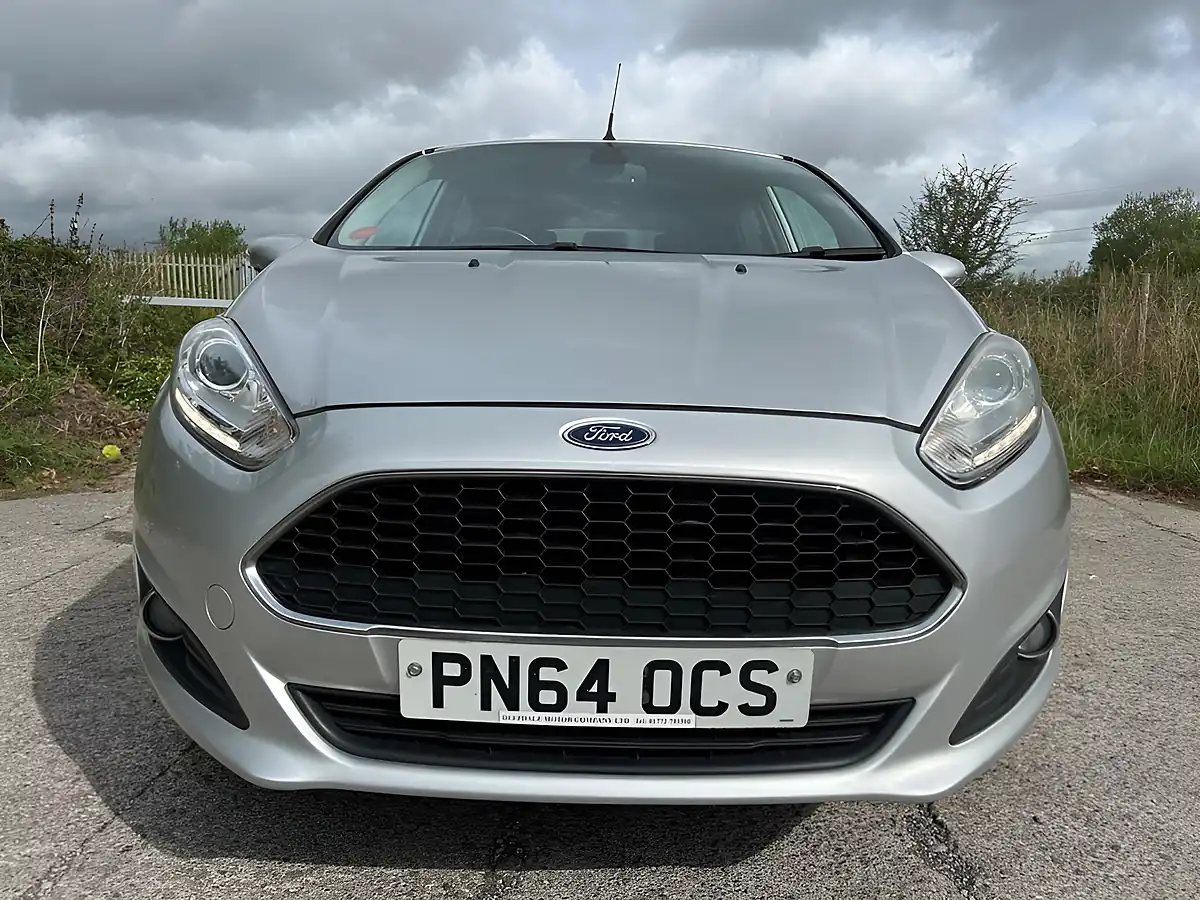 Used 2014 Ford Fiesta Titanium X Silver - Interior and Exterior details 7