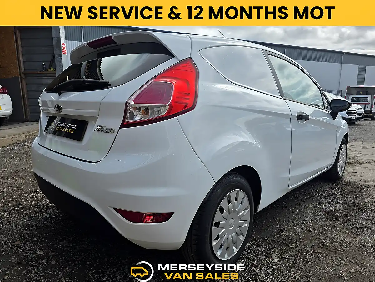 Used 2014 Ford Fiesta Van Econetic Ii White - Interior and Exterior details 2