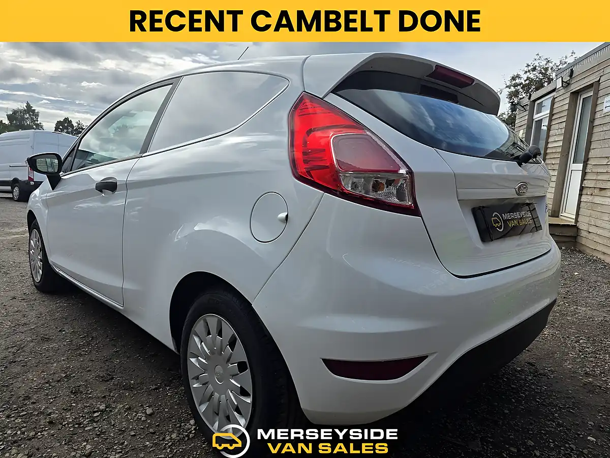 Used 2014 Ford Fiesta Van Econetic Ii White - Interior and Exterior details 3