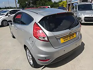 Used 2014 Ford Fiesta Zetec 3DR Silver - Interior and Exterior details 9