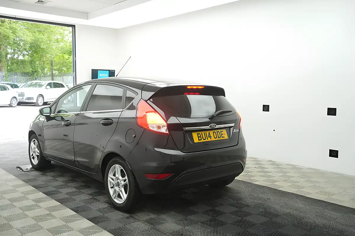 Used 2014 Ford Fiesta Zetec Black - Interior and Exterior details 3