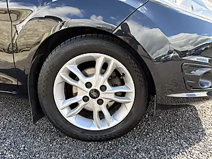 Used 2014 Ford Fiesta Zetec Black - Interior and Exterior details 3