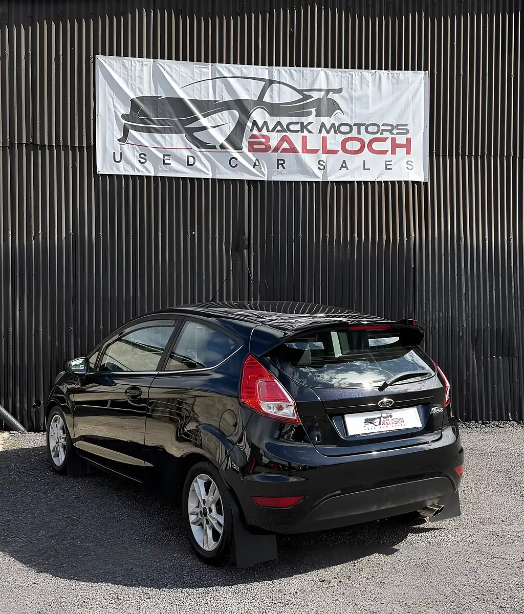 Used 2014 Ford Fiesta Zetec Black - Interior and Exterior details 7
