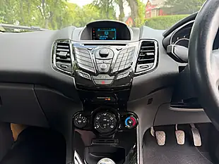 Used 2014 Ford Fiesta Zetec Black - Interior and Exterior details 19