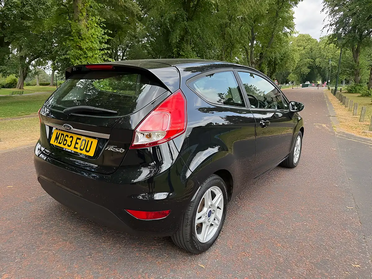 Used 2014 Ford Fiesta Zetec Black - Interior and Exterior details 3