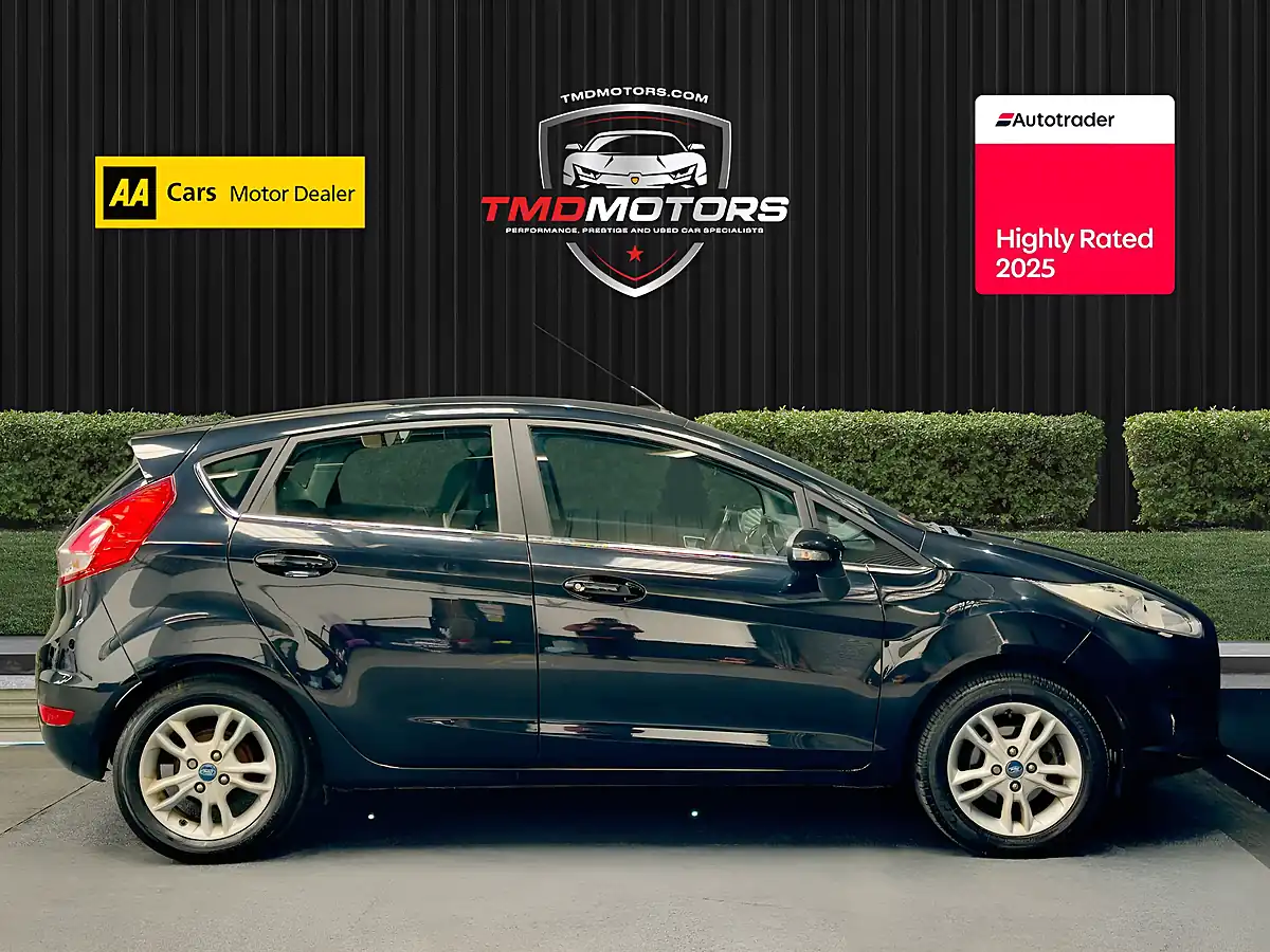 Used 2014 Ford Fiesta Zetec Black - Interior and Exterior details 6