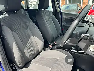 Used 2014 Ford Fiesta Zetec Blue - Interior and Exterior details 15