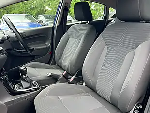 Used 2014 Ford Fiesta Zetec Blue - Interior and Exterior details 17
