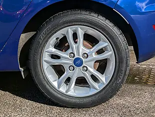 Used 2014 Ford Fiesta Zetec Blue - Interior and Exterior details 8