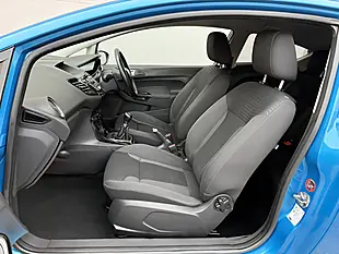 Used 2014 Ford Fiesta Zetec Blue - Interior and Exterior details 12