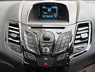 Used 2014 Ford Fiesta Zetec Blue - Interior and Exterior details 14