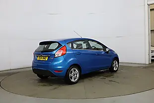 Used 2014 Ford Fiesta Zetec Blue - Interior and Exterior details 6
