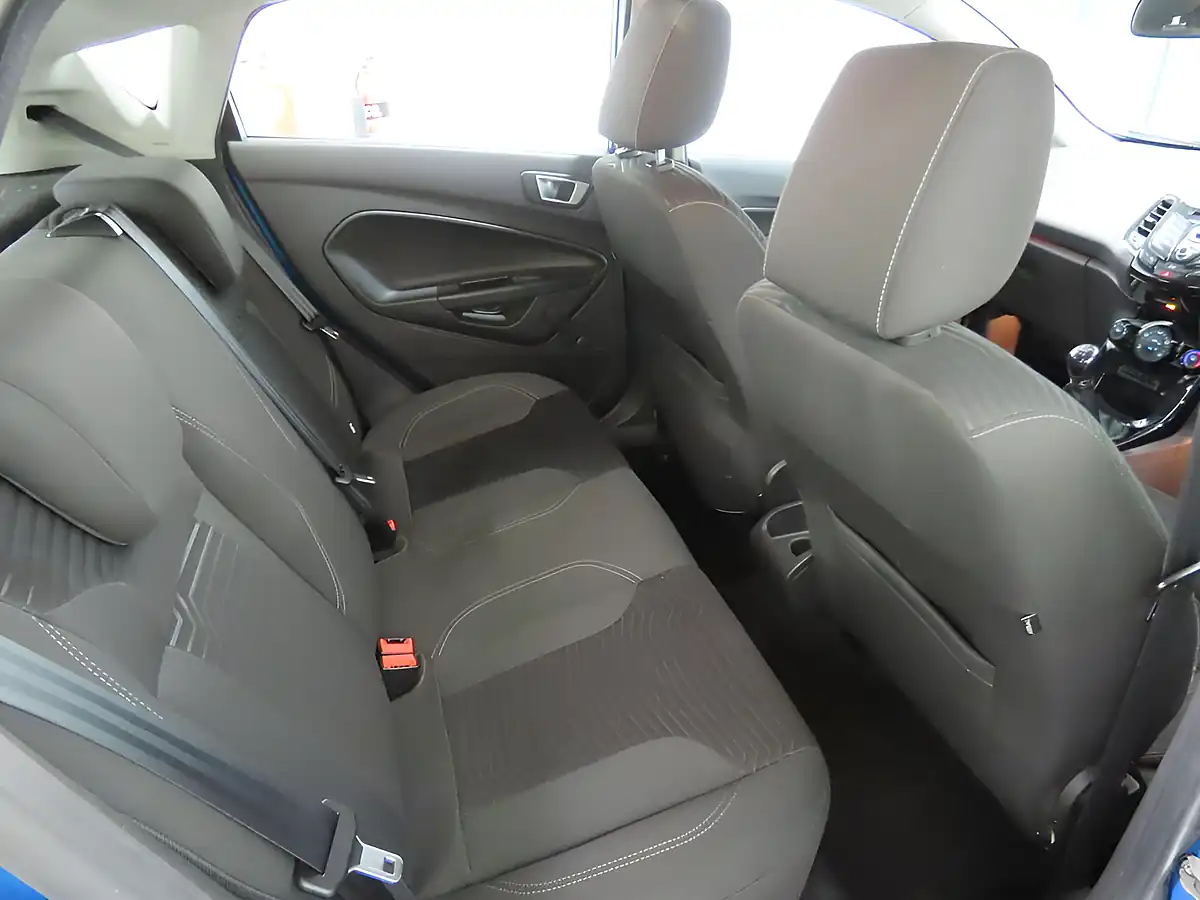 Used 2014 Ford Fiesta Zetec Blue - Interior and Exterior details 7