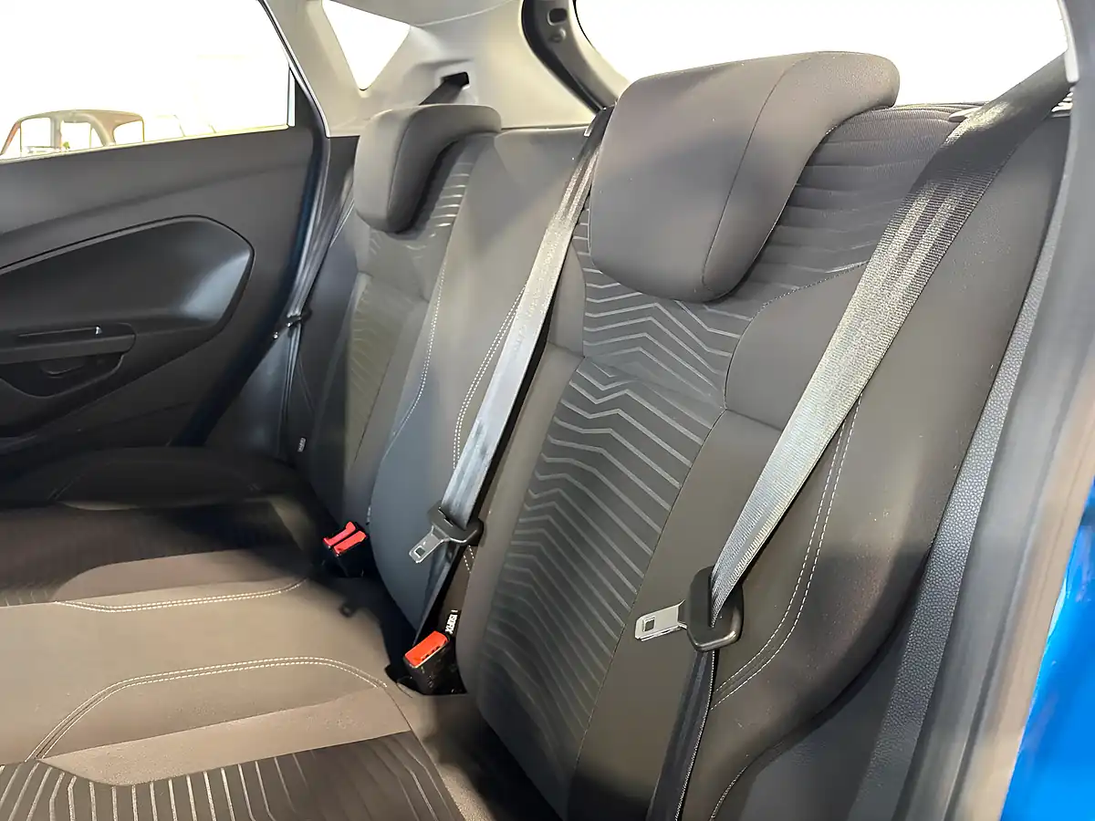 Used 2014 Ford Fiesta Zetec Candy Blue - Interior and Exterior details 10