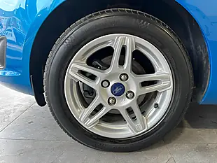 Used 2014 Ford Fiesta Zetec Candy Blue - Interior and Exterior details 17