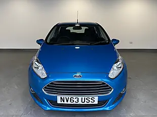 Used 2014 Ford Fiesta Zetec Candy Blue - Interior and Exterior details 8