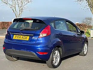 Used 2014 Ford Fiesta Zetec Deep Impact Blue - Interior and Exterior details 11