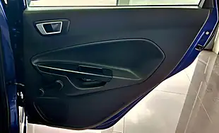 Used 2014 Ford Fiesta Zetec Deep Impact Blue - Interior and Exterior details 19