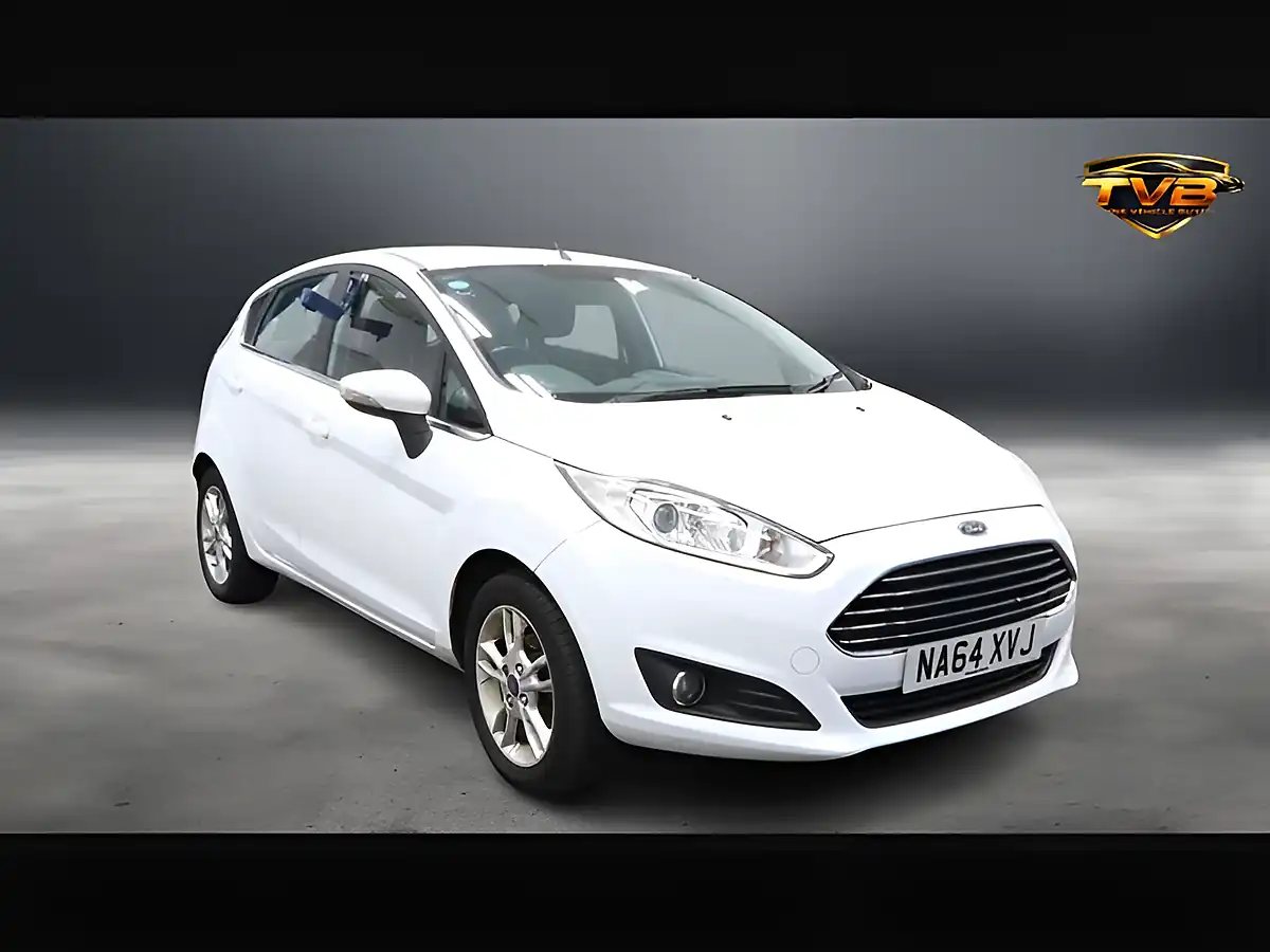 Used 2014 Ford Fiesta Zetec Frozen White - Front View