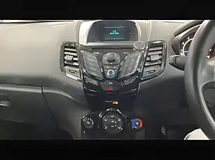 Used 2014 Ford Fiesta Zetec Frozen White - Interior and Exterior details 12