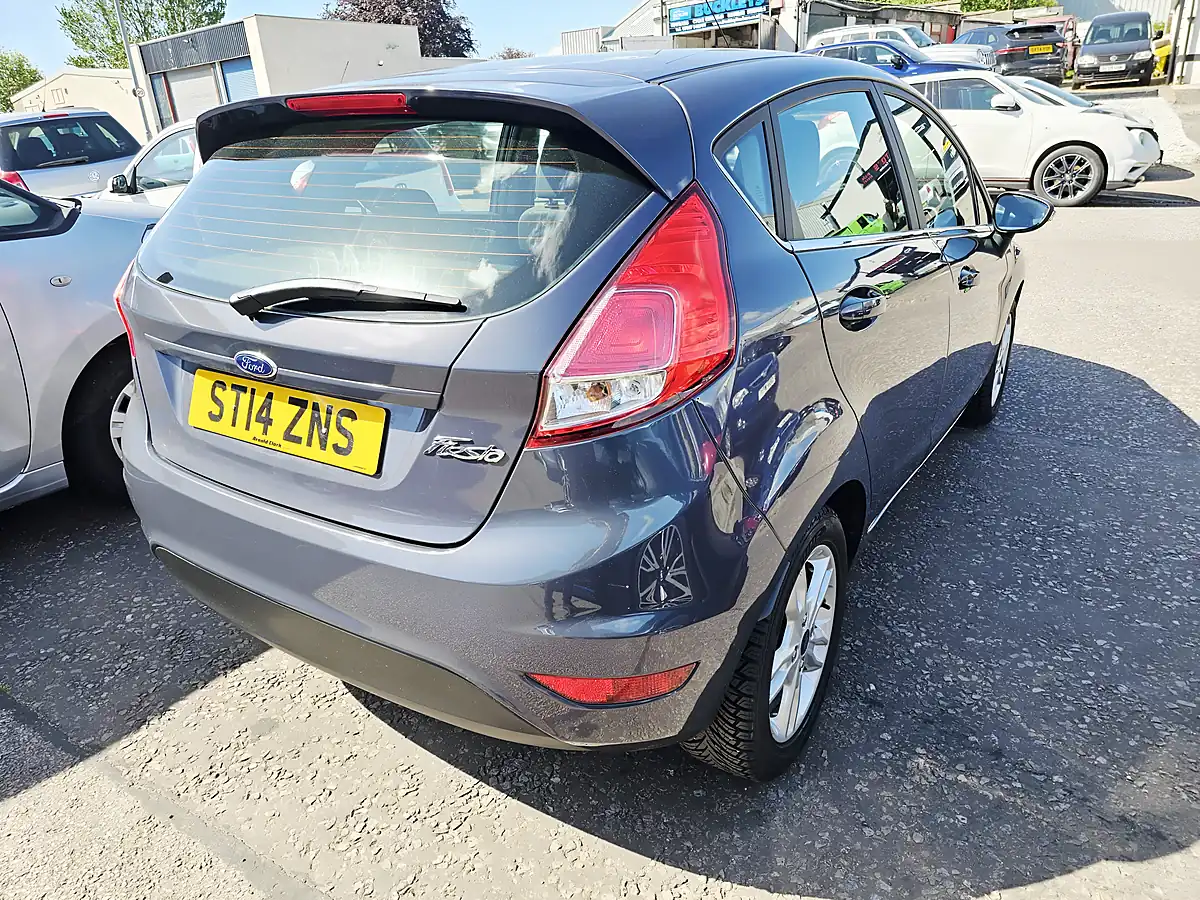 Used 2014 Ford Fiesta Zetec Grey - Interior and Exterior details 5