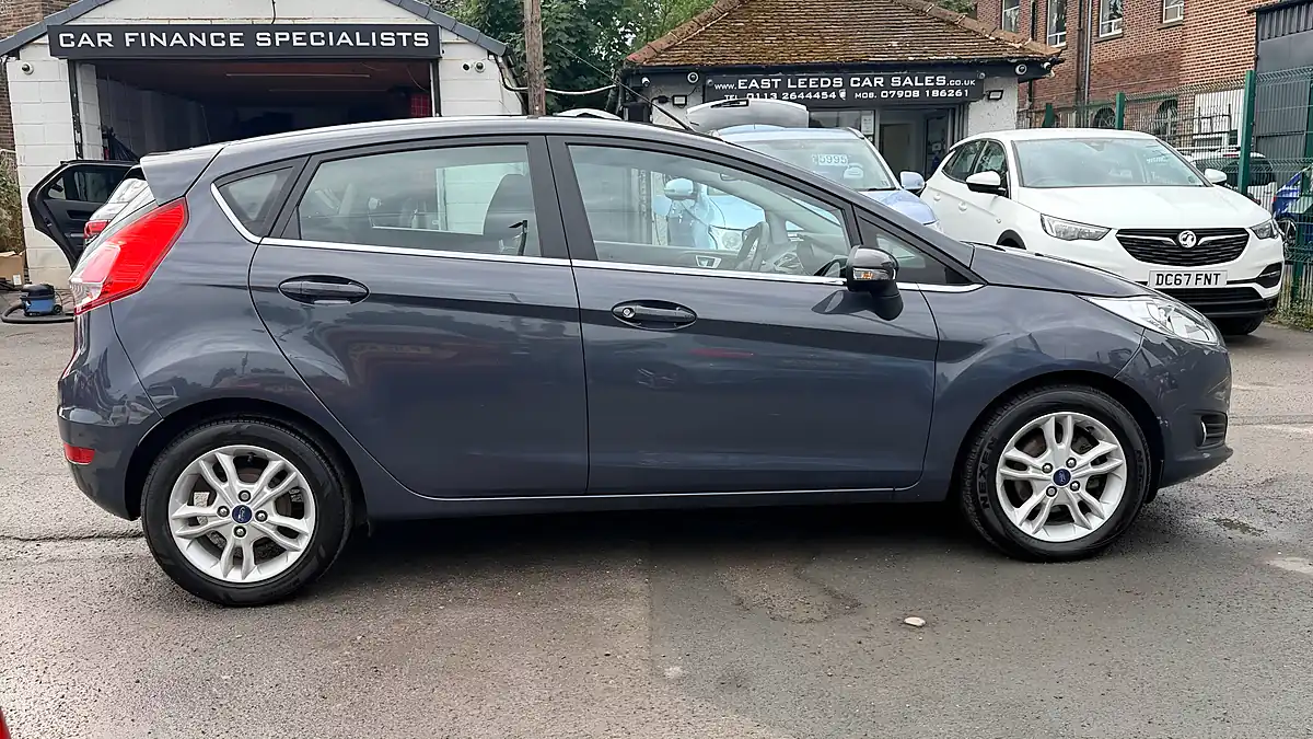 Used 2014 Ford Fiesta Zetec Grey - Interior and Exterior details 2
