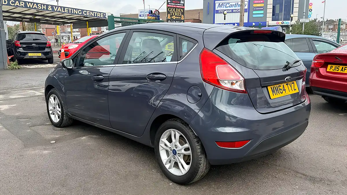 Used 2014 Ford Fiesta Zetec Grey - Interior and Exterior details 5