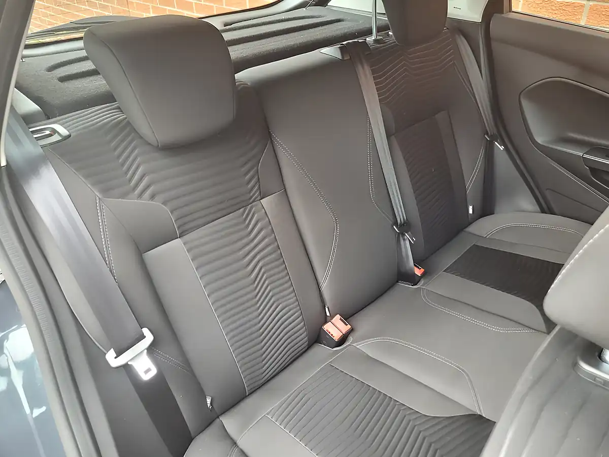 Used 2014 Ford Fiesta Zetec Grey - Interior and Exterior details 11