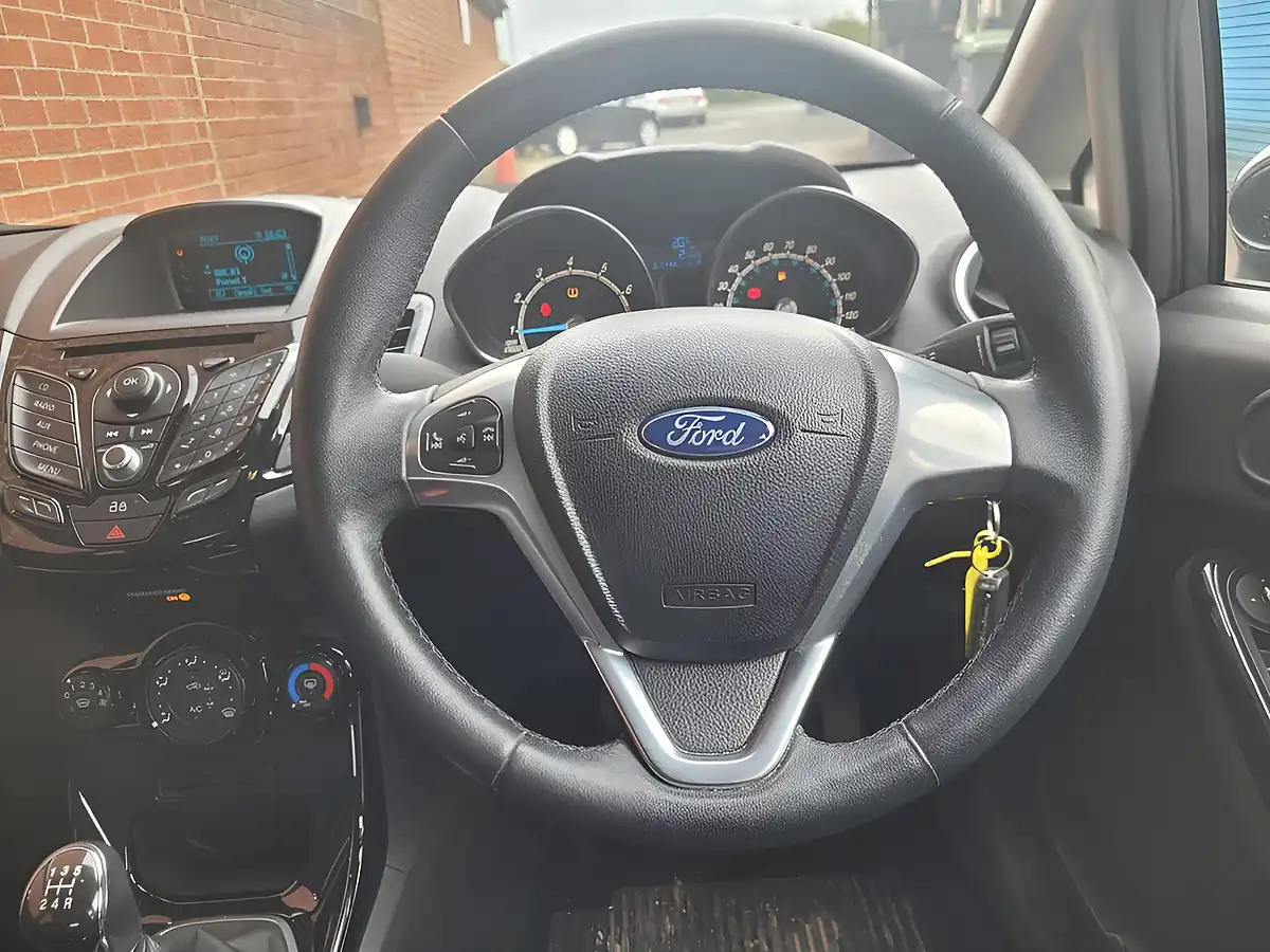 Used 2014 Ford Fiesta Zetec Grey - Interior and Exterior details 15
