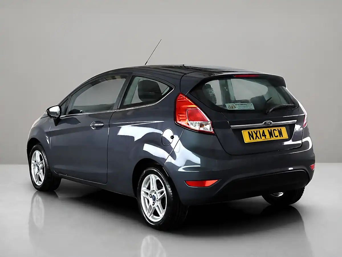Used 2014 Ford Fiesta Zetec Grey - Interior and Exterior details 4