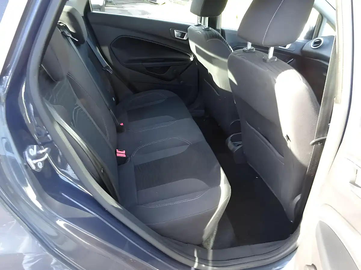 Used 2014 Ford Fiesta Zetec Grey - Interior and Exterior details 14