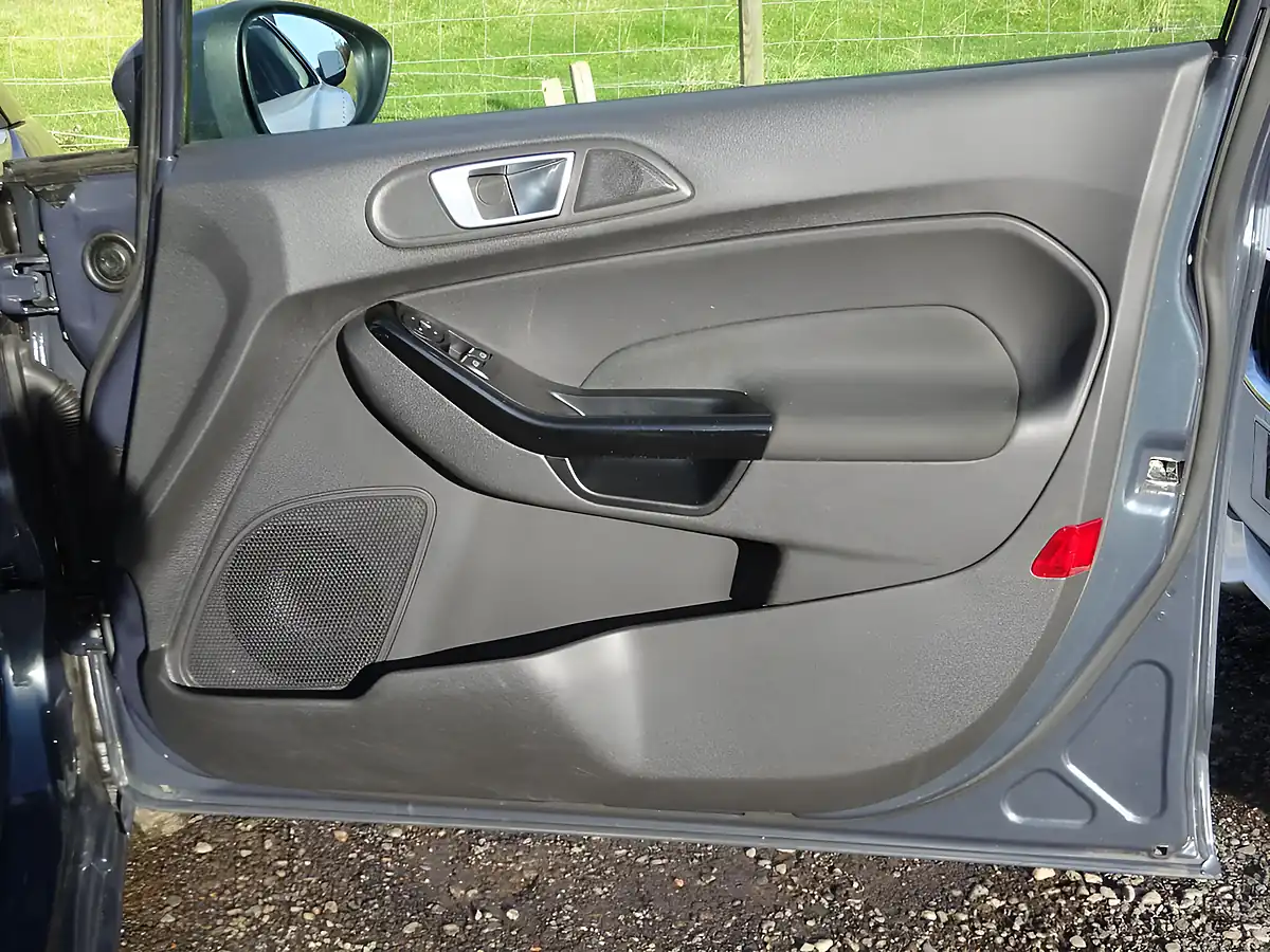 Used 2014 Ford Fiesta Zetec Grey - Interior and Exterior details 16