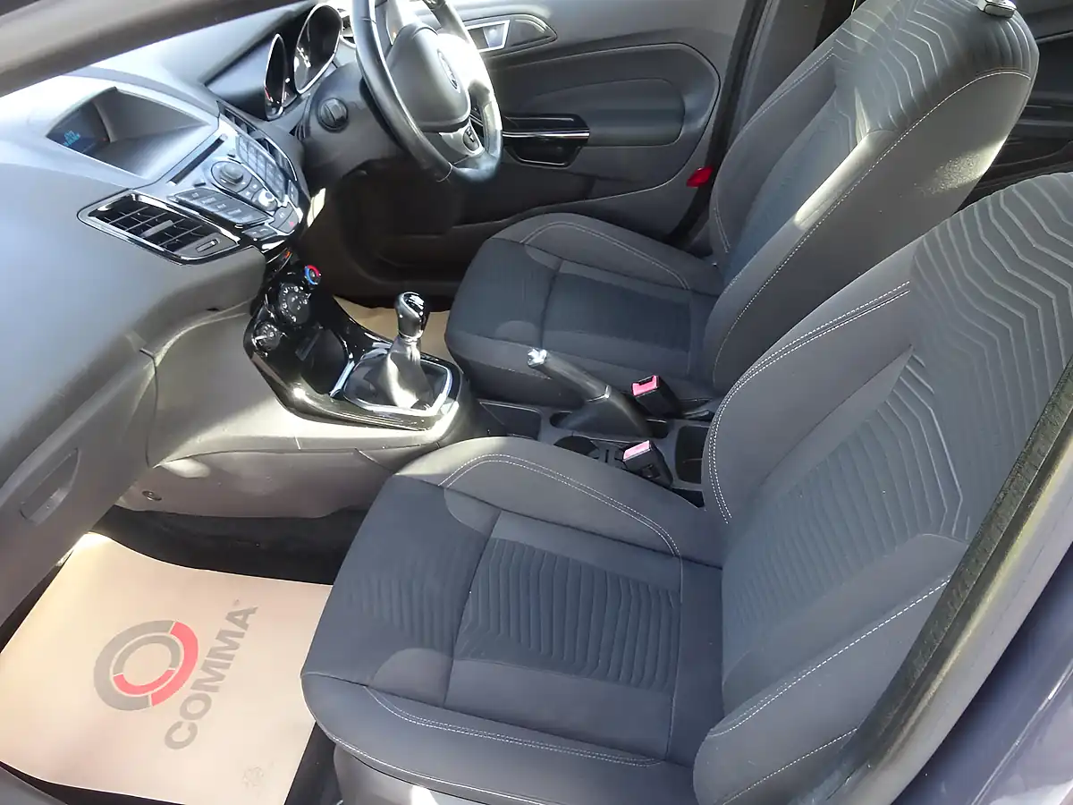 Used 2014 Ford Fiesta Zetec Grey - Interior and Exterior details 18
