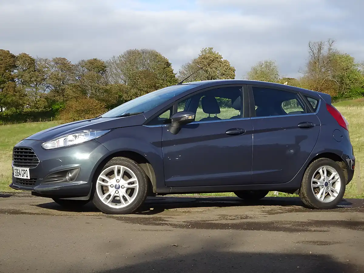 Used 2014 Ford Fiesta Zetec Grey - Interior and Exterior details 4