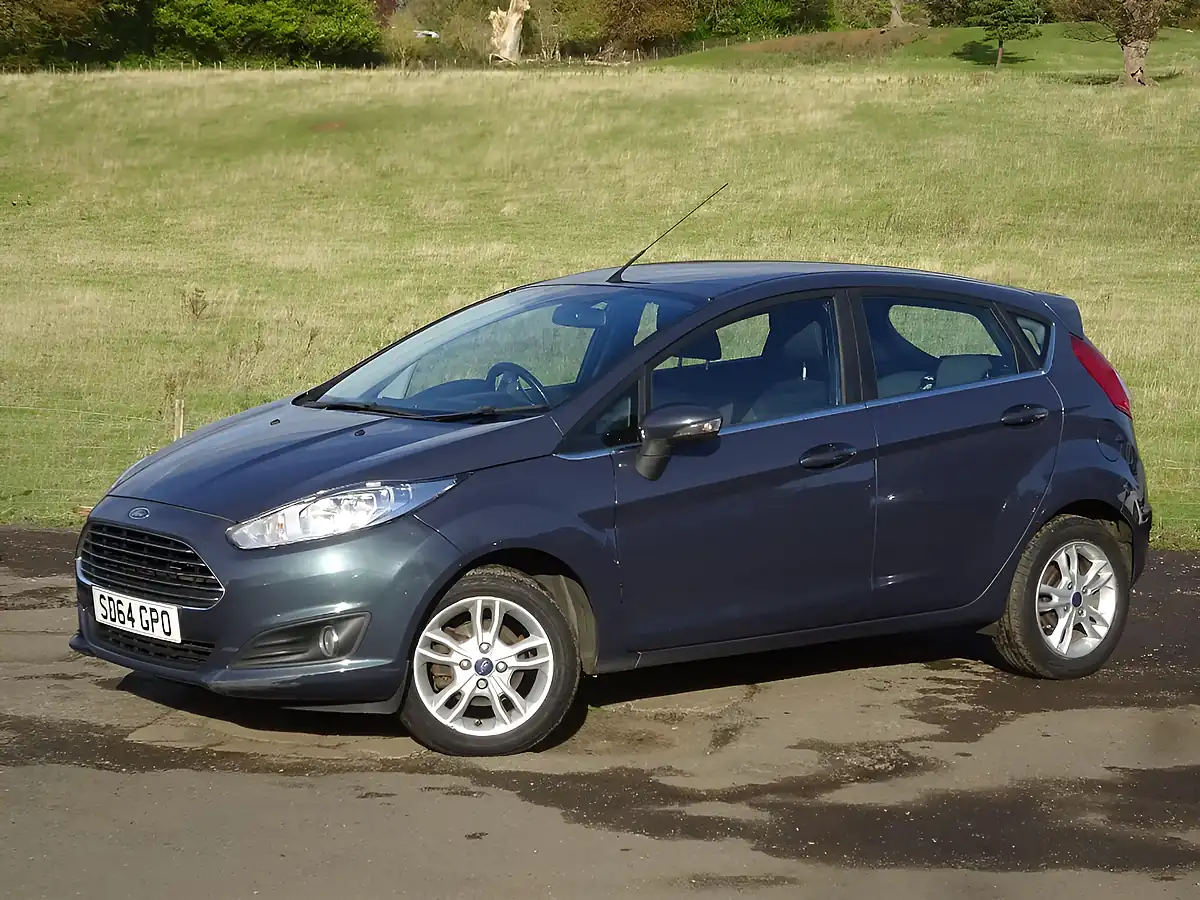 Used 2014 Ford Fiesta Zetec Grey - Interior and Exterior details 9