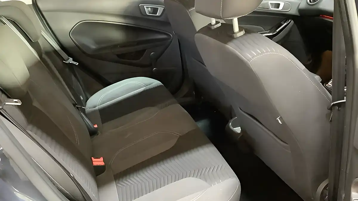 Used 2014 Ford Fiesta Zetec Midnight Sky Grey - Interior and Exterior details 7