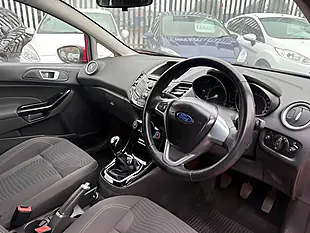 Used 2014 Ford Fiesta Zetec Race Red - Interior and Exterior details 13
